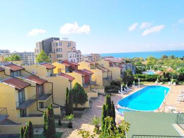 Yalta Hotel Свети Влас местноста Юрта под пътя